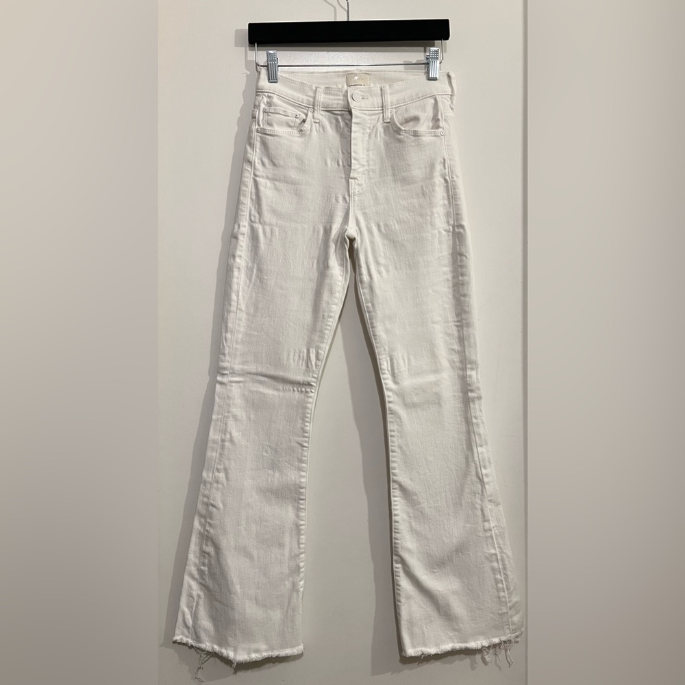 MOTHER The Weekender Fray White Jeans in Fairest of Them All